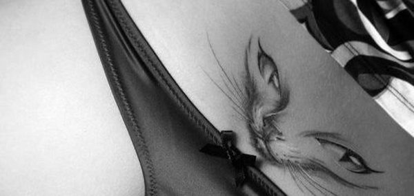 Tatuagens femininas desenhadas em lugares íntimos (35)