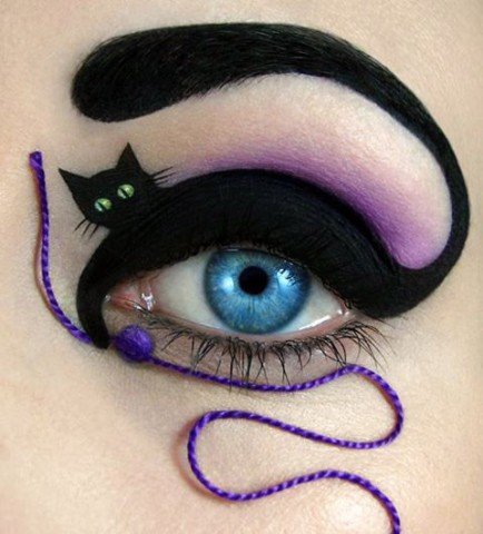 Amazing-Makeup-Artist-Tal-Peleg-transforms-Eyelids-into-Works-of