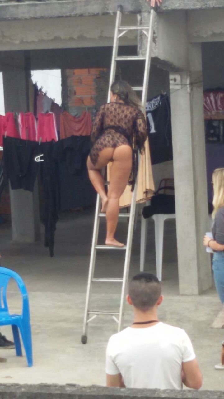 Fotos Mulher Melao na favela Heliopolis - Caiu no WhatsApp Bastidores da Sexy (13)