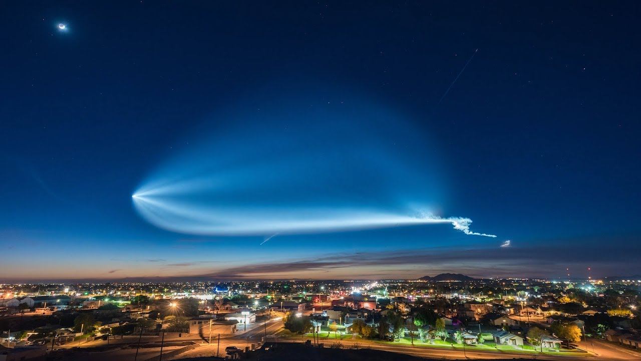 SpaceX solta um foguete com semelhança a um OVNI e quase mata a população da Califórnia de medo