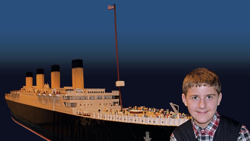 garoto com autismo constroi lego titanic 4