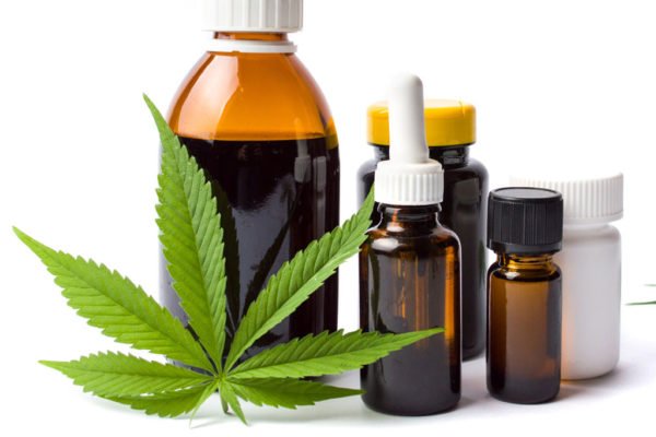 Maconha medicinal: Anvisa autoriza venda de remédios à base de Cannabis