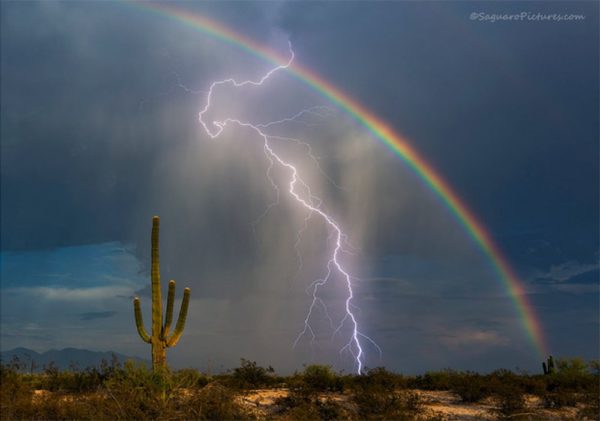 Pete Caster: fotógrafo captura relâmpago e arco-íris na mesma foto nos EUA