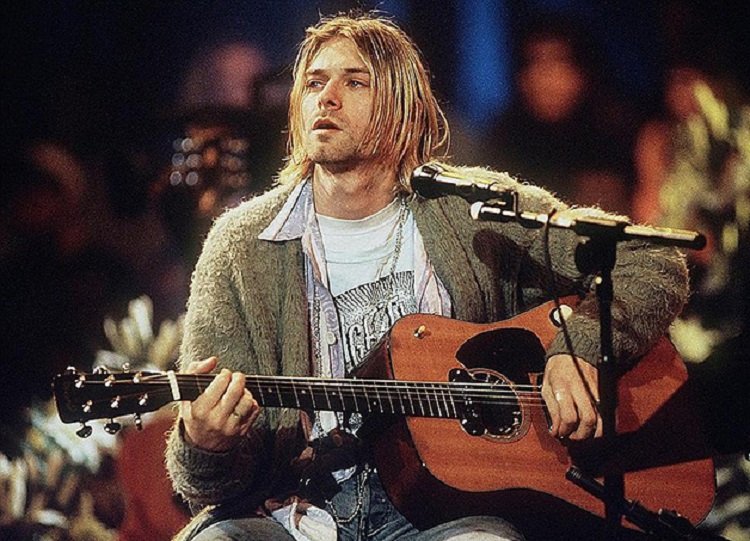 Nirvana vocalista Kurt Cobain denunciou estupro nos anos 1990 e reforçou pautas sociais e de genero 2