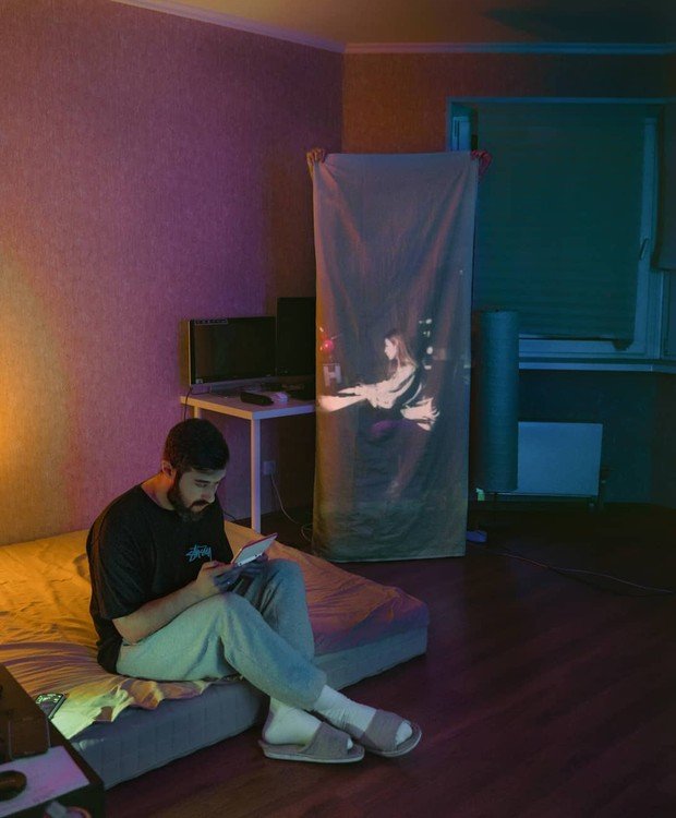 Fotografo registra fantasmas no apartamento Karman Verdi realiza uma sessao de fotos incomum na quarentena 3
