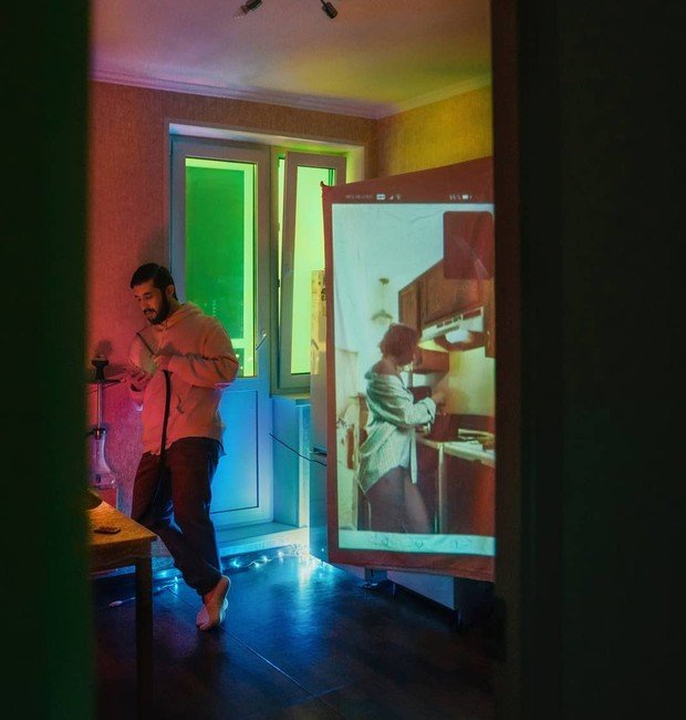 Fotografo registra fantasmas no apartamento Karman Verdi realiza uma sessao de fotos incomum na quarentena 5