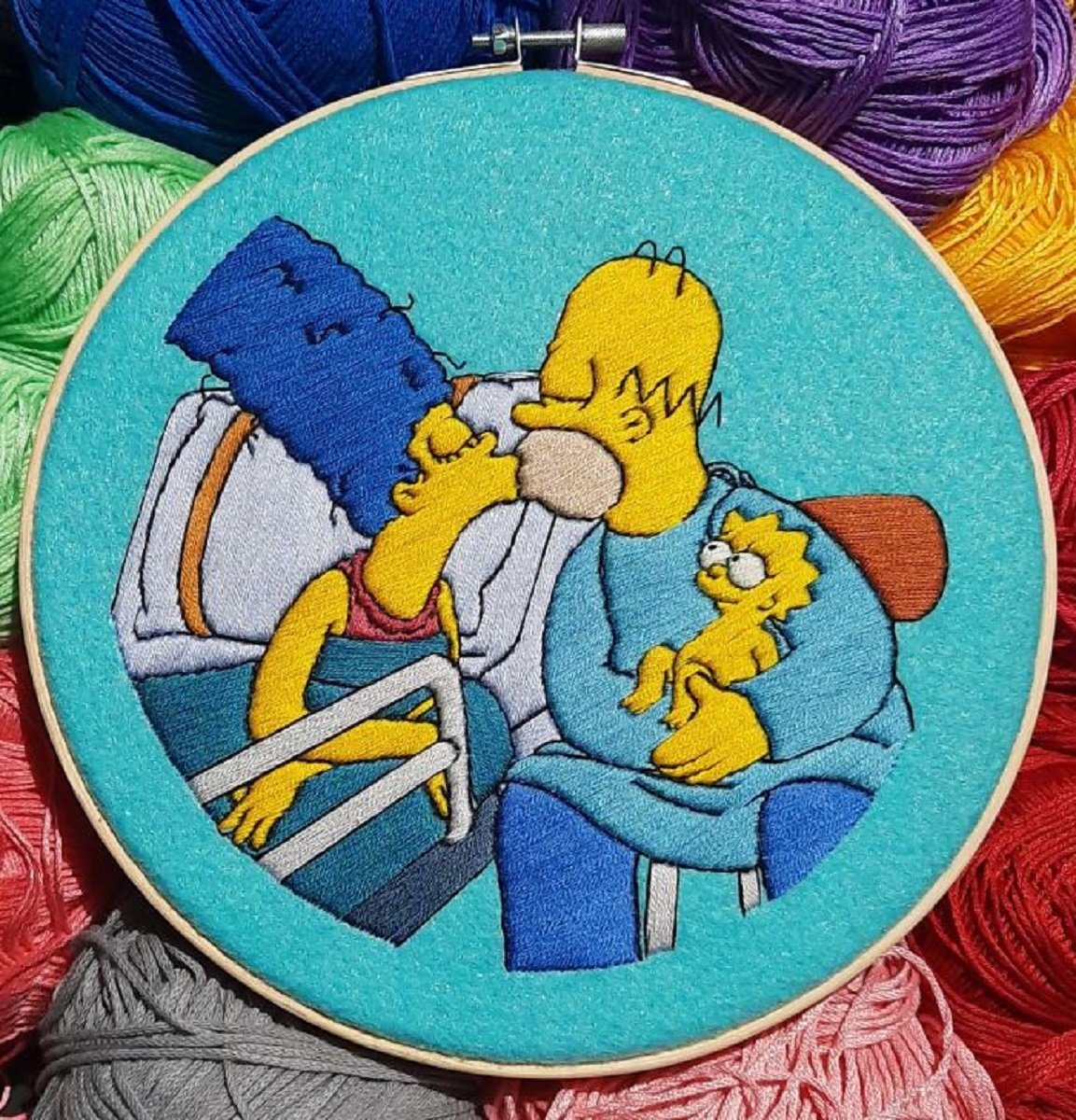 Artista Gabriela Martinez cria bordados de cenas de Os Simpsons 16