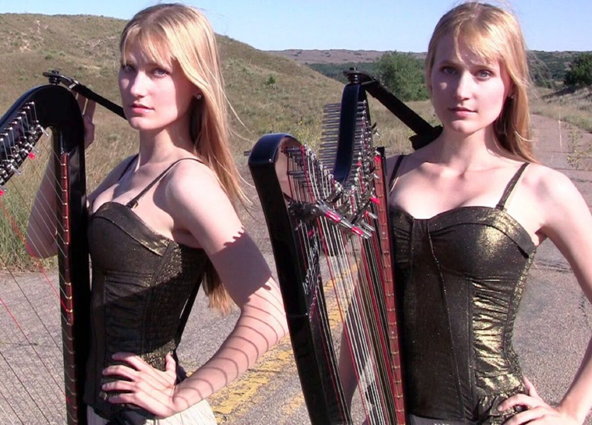 Harp Twins as irmas gemeas e suas versoes de classicos do rock na harpa PARTE II 1
