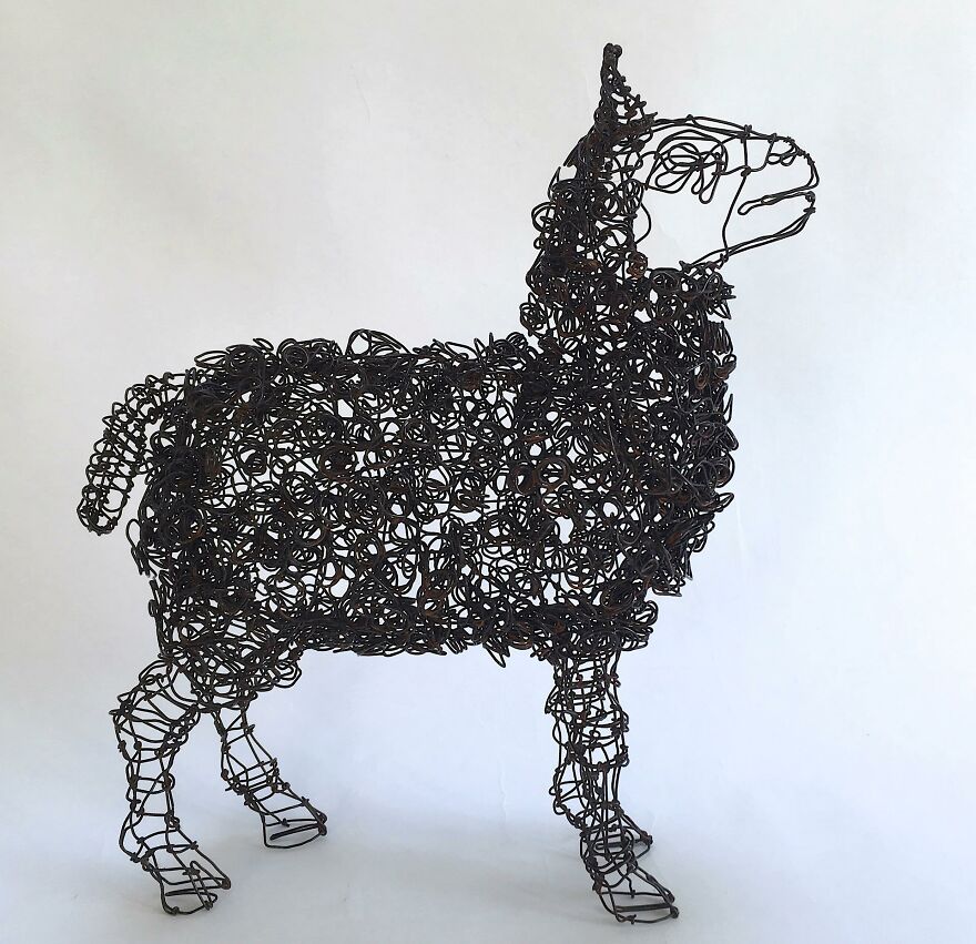 Barbara Franc artista reutiliza materiais e cria esculturas realistas de animais 43